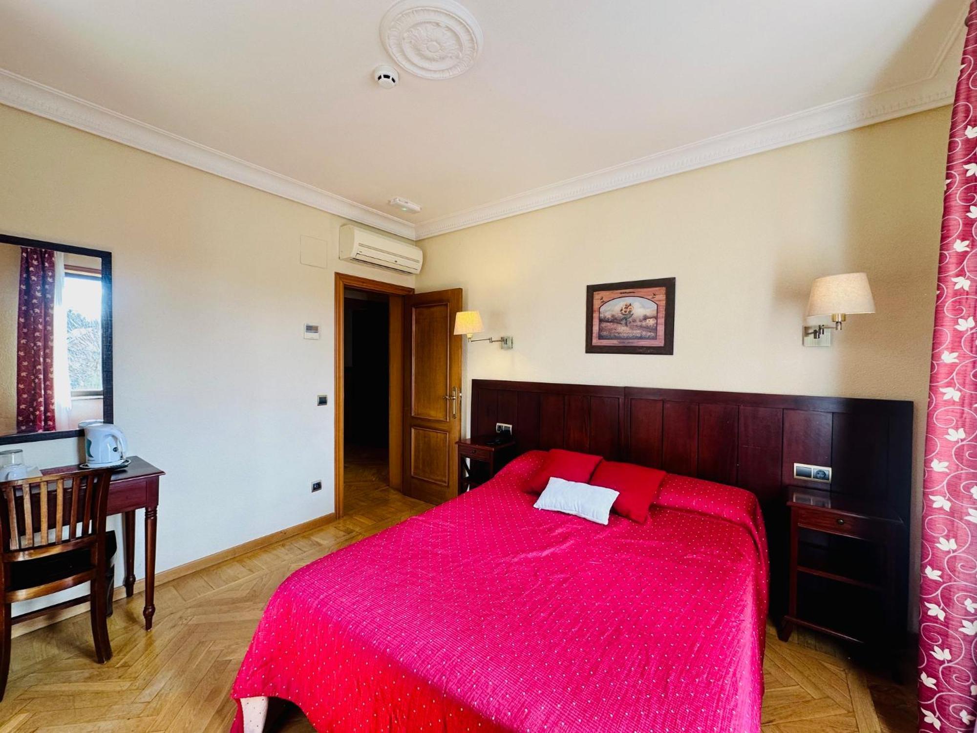 Hotel Boutique Rural Punta Me Torreblanca Guadarrama Exterior photo